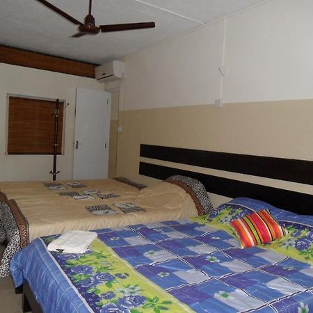 Sun 7 Guest House-Hotel Grand Baie Exterior photo
